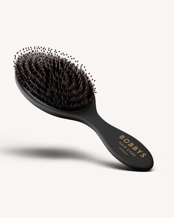 Picture of Bobbys detangling hairbrush